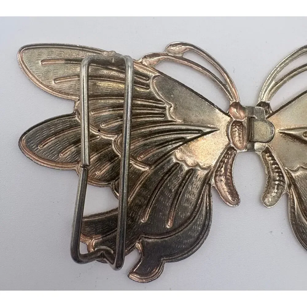 Vintage-Style Cream/Ivory Butterfly Belt Buckle